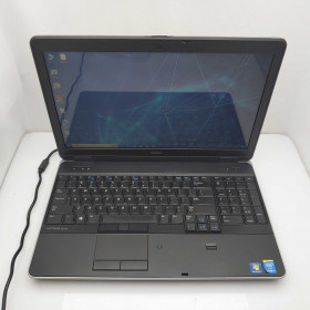 Ноутбук Dell Latitude E6540 Grey ( RAM 8GB DDR3 / SSD 256GB) Б/В (5557)