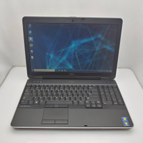 Ноутбук Dell Latitude E6540 Gray ( RAM 8GB DDR3 / SSD 240GB) Б/В (5902(4))