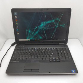Ноутбук Dell Precision M2800 Gray (RAM 8GB DDR3 / SSD 480GB) Б/В (6318)