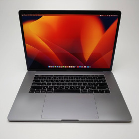 Ноутбук Apple MacBook Pro 15 A1990 Gray (Intel Core i7/RAM 16GB DDR4/SSD 256GB) Б/В