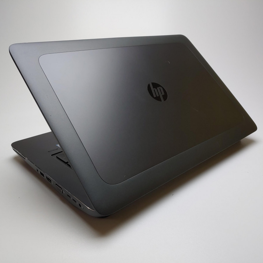 Ноутбук HP ZBook 17 G4 (Xeon E3-1535M v6/RAM 32GB DDR4/SSD 480GB