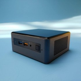 Системний блок Intel NUC NUC8BEH (i7-8559U/RAM 8GB DDR4/SSD 480GB) Б/В (7162(3))