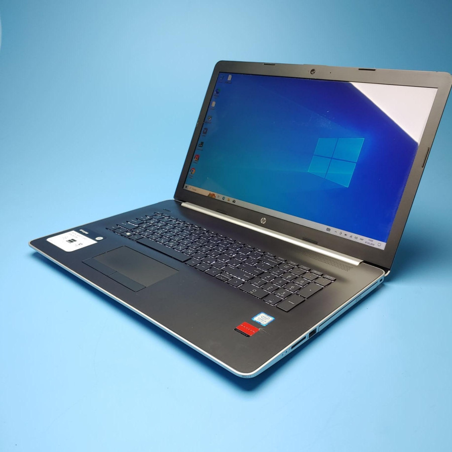 Ноутбук HP 17-by0053cl (i5-8250U/RAM 8GB DDR4/SSD 240GB + HDD 1TB
