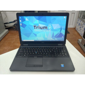 Ноутбук Dell Latitude E5550 Black (RAM 8GB DDR3 / SSD 240GB) Б/В